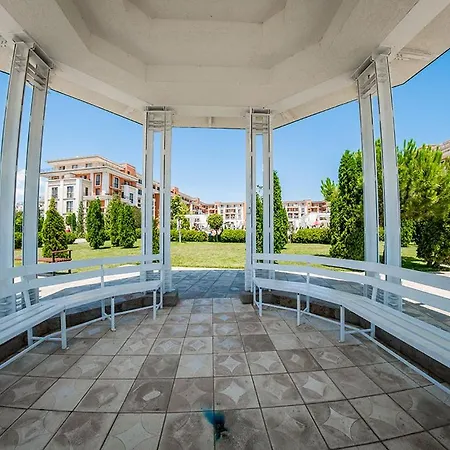 Private 171 In Prestige 4*