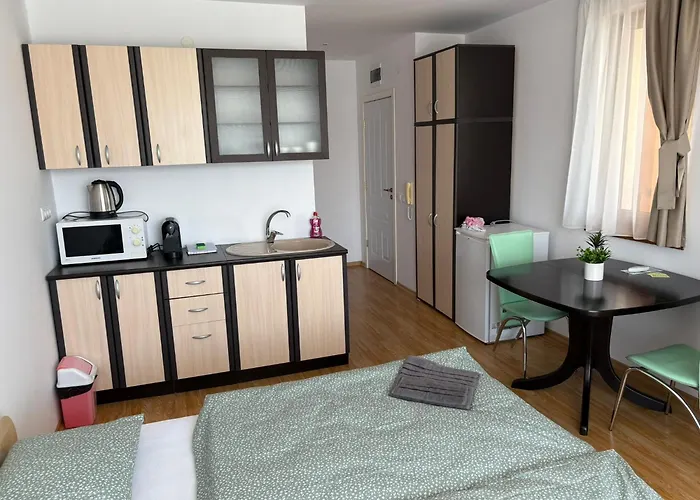 Apartahotel Private 171 In Prestige Sveti Vlas